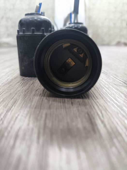 Продаются патроны для лампочек Е 27