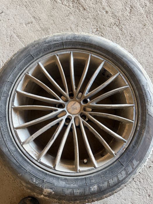 Продам Титанки с резиной