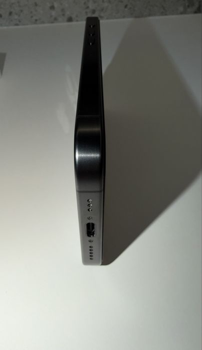 iPhone 15 Pro – 128GB | Black Titanium