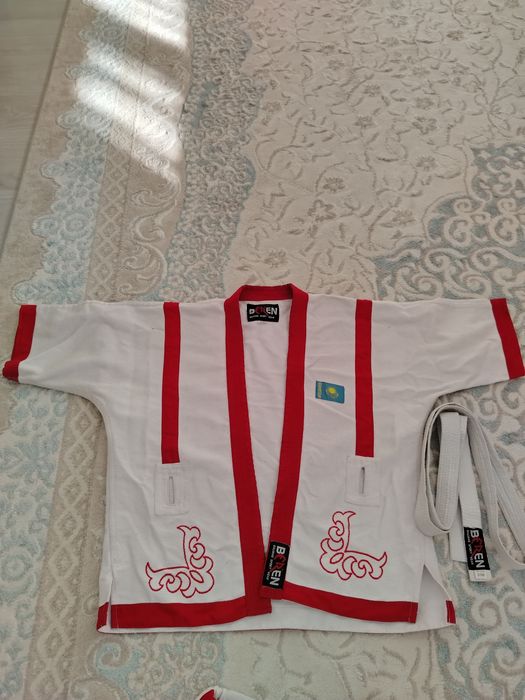 Продам б/у Кимоно