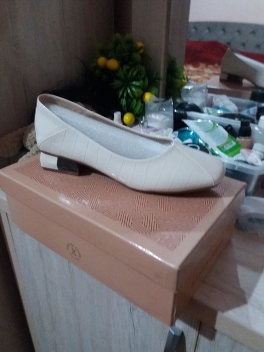 Туфли сотилади , янги !