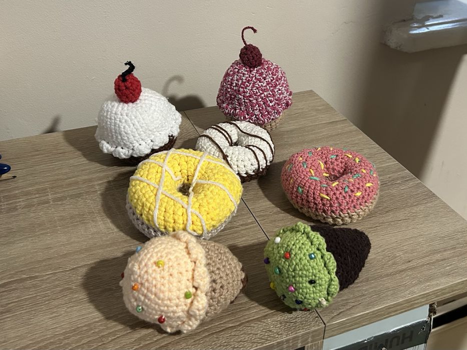 Плетени играчки - донът, мъфин, сладолед