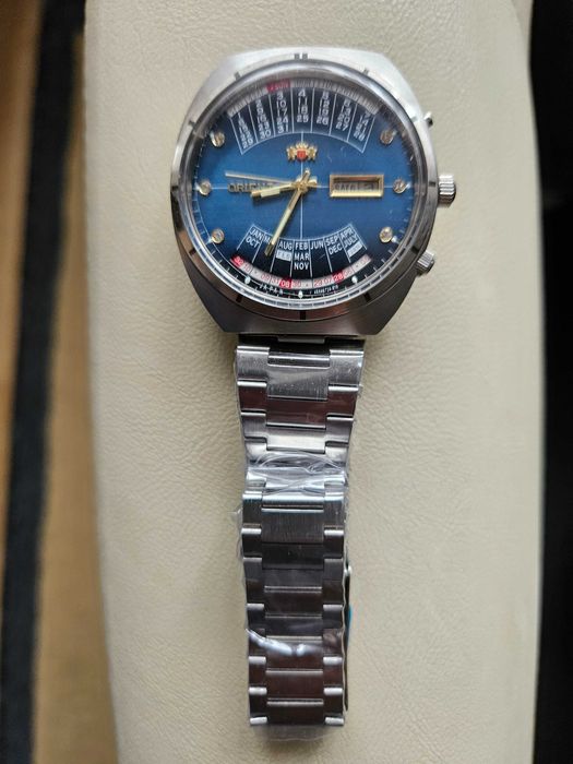 Ceas  orient  multicalendar  automatic .