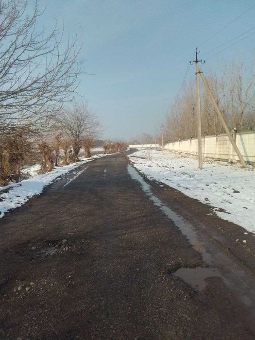 Яангиол тумани М34 Йолида 1 гектару 70 сотих ишлаб чиказиш учун жои