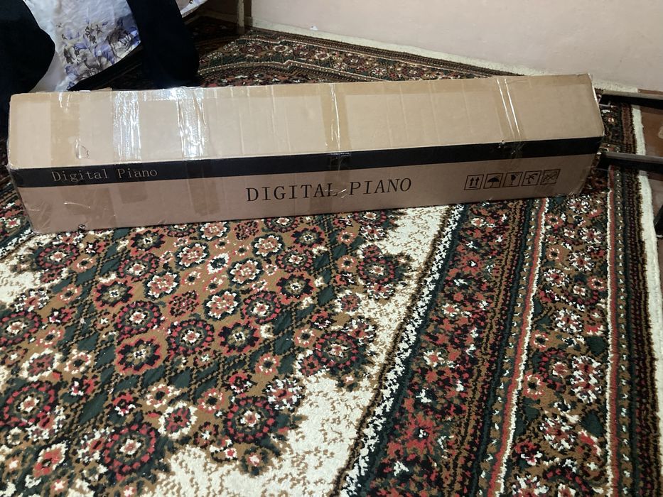 Pianina sotiladi narxni kelshamz yengi olinganiga 1 oy boldi