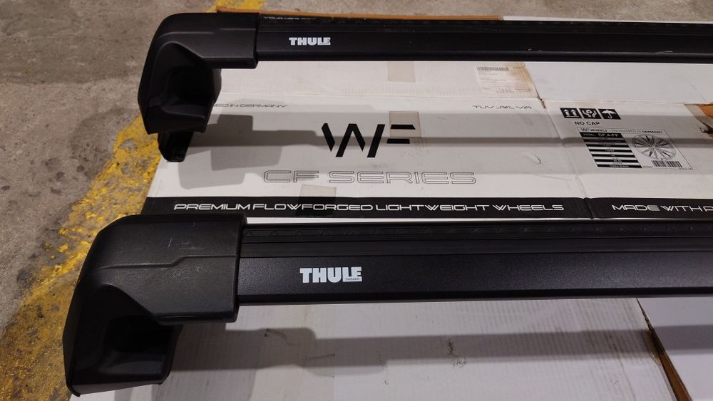 Греди Thule ,най- високо ниво на изпълнение Airwing,за багажник на Toy