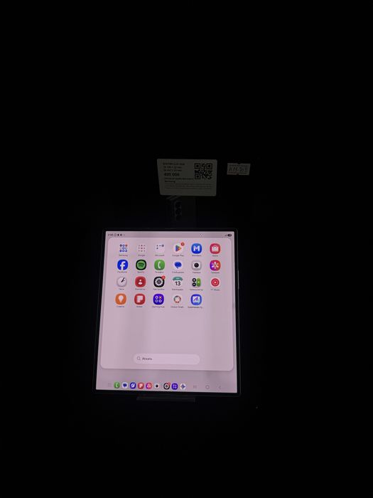 Samsung Z Fold 6/baitimes•0.0.24