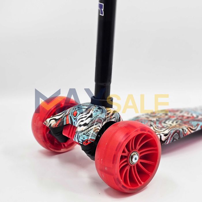 Детска тротинетка с 3 светещи колела червено / многоцветно триколка