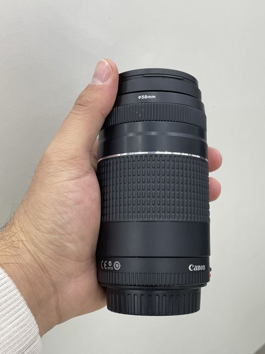 Canon 75-300mm zoom obektiv
