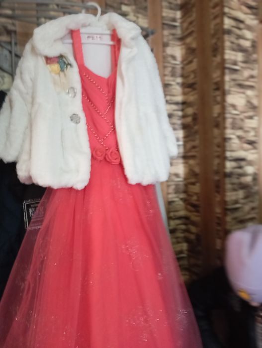 Продам детские вещи