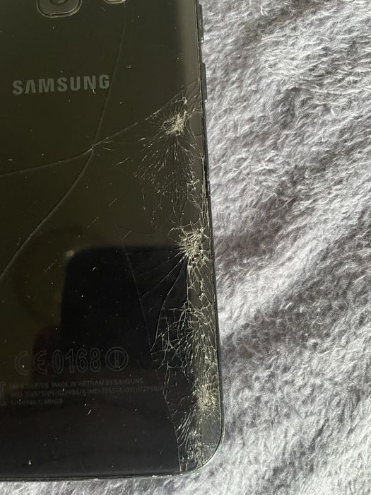 Продам телефон…..