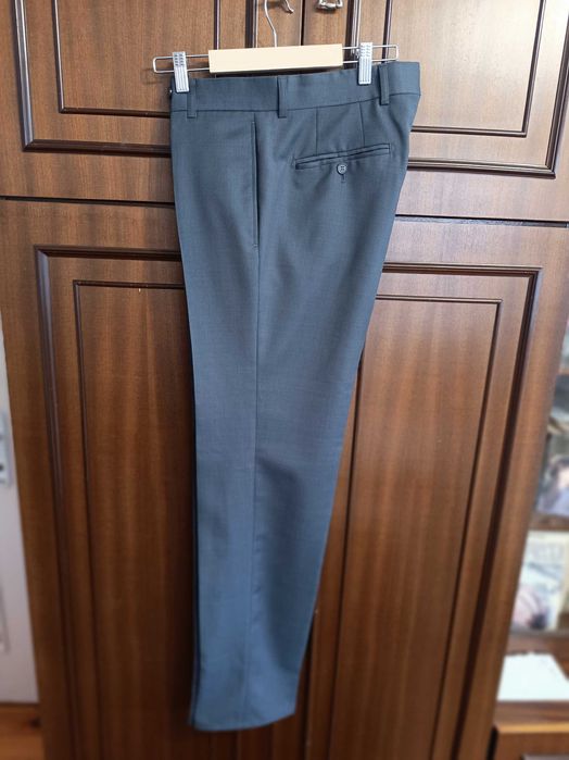 Абитуриентски костюм на "Andrews" номер 46