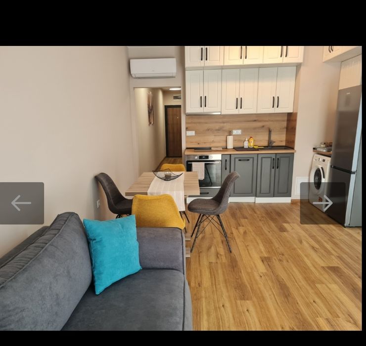 Дава се под наем Двустаен апартамент в к.к. Св.Св. Константин и Елена - 50 кв.м за 561 € - Снимка #2