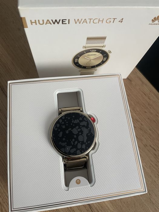 Huawei Watch GT 4 – Gold Edition, като нов