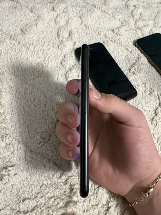 Vand iphone se 2022
