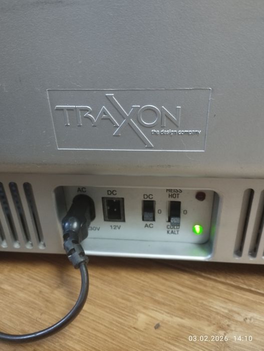 Продам мини-холодильник (автохолодильник)