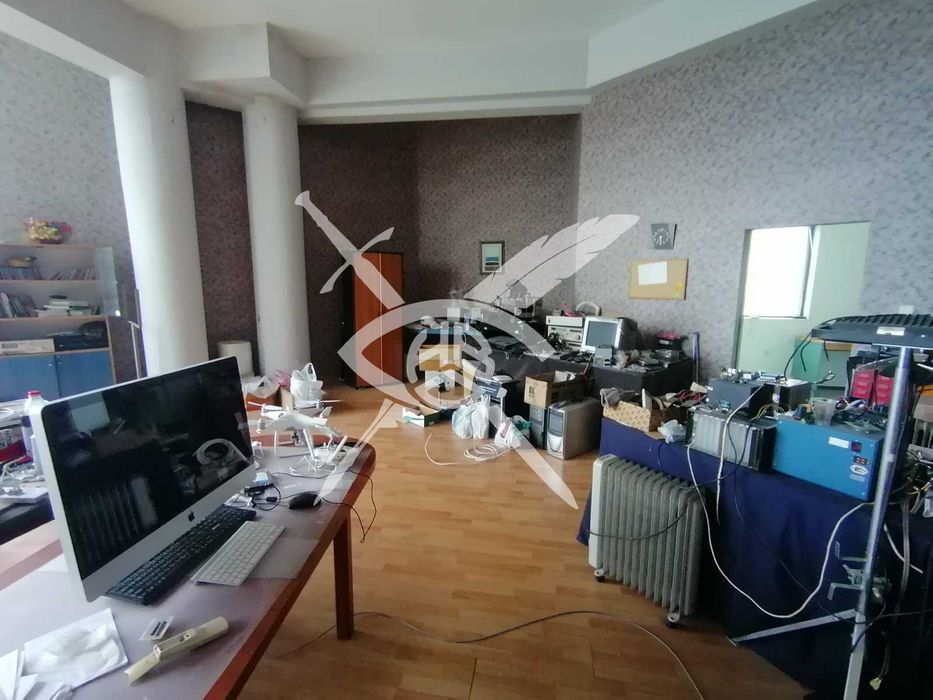 Продава се Офис в Несебър - 1400 кв.м за 1143 €/кв.м - Снимка #13