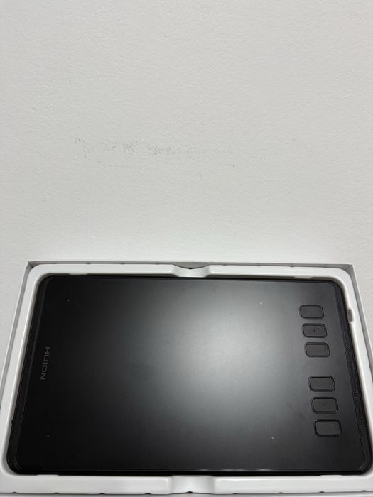 Tableta grafica Huion inspiroy h640p ,6x4  ,6 taste rapide ,266 pps ,