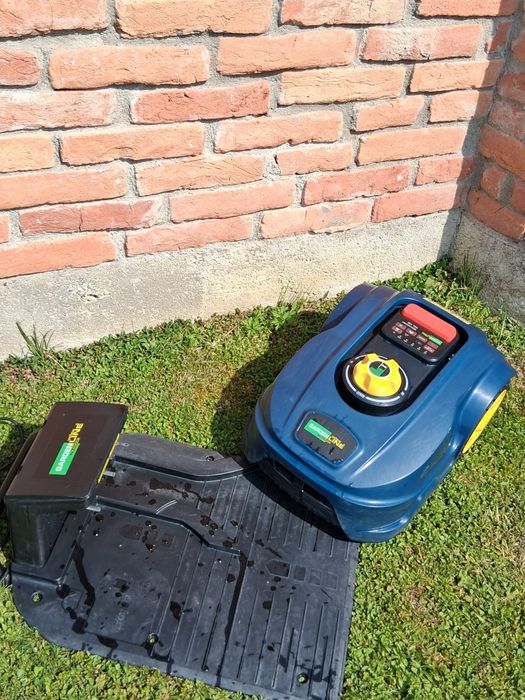 Robot de tuns gazonul Landxcape.