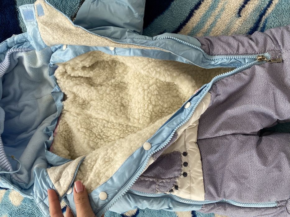 Продается зимний комбинезон для мальчиков