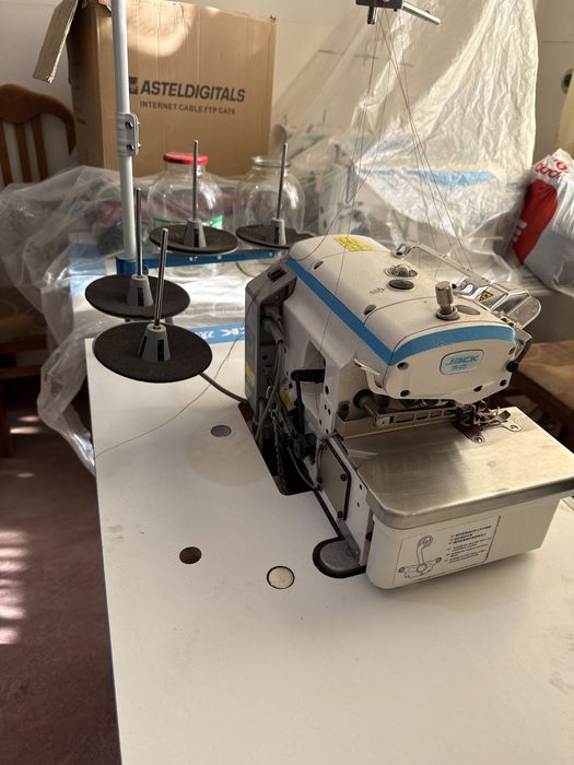 Продажа швейных машинок Jack