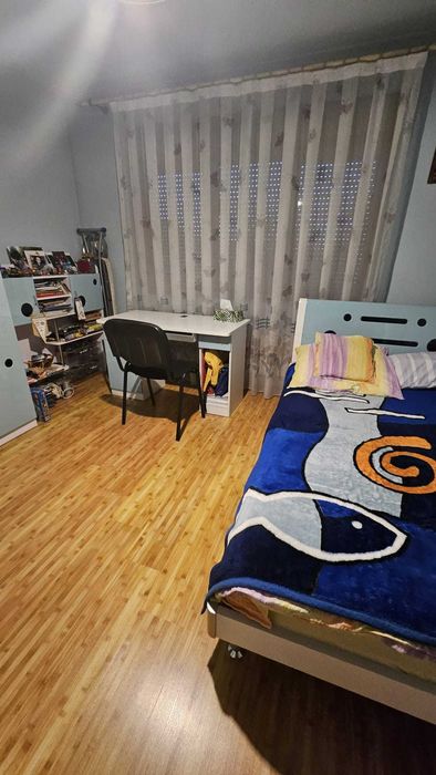 Apartament 3 camere complect renovat,  bloc caramida, Cetate
