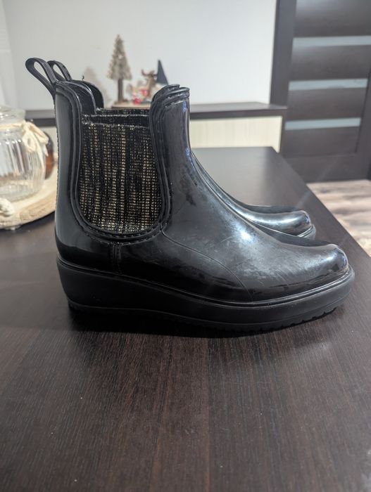 Ghete Chelsea de ploaie