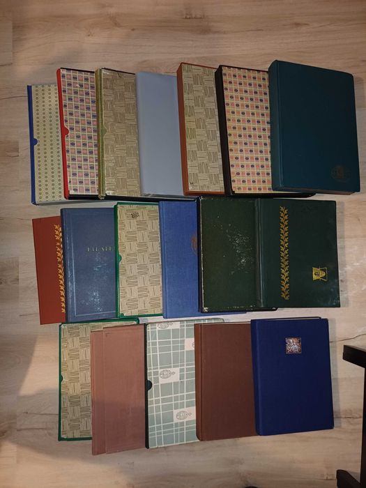 30 de albume cu timbre vechi romanesti si straine
