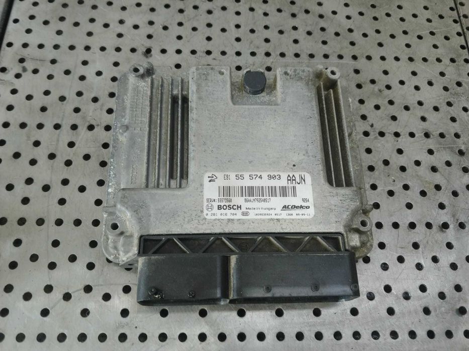 ecu calculator motor 2.0 cdti  a20dth opel insignia a 55574903  0281016704  55573560