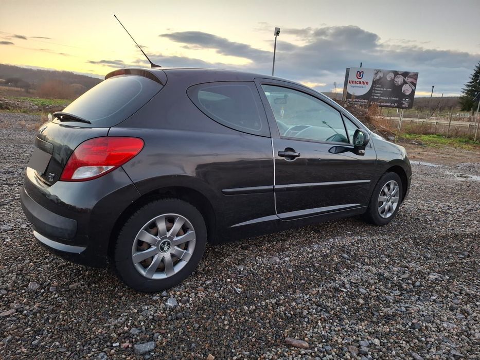 Peugeot 207 Primul și singurul proprietar