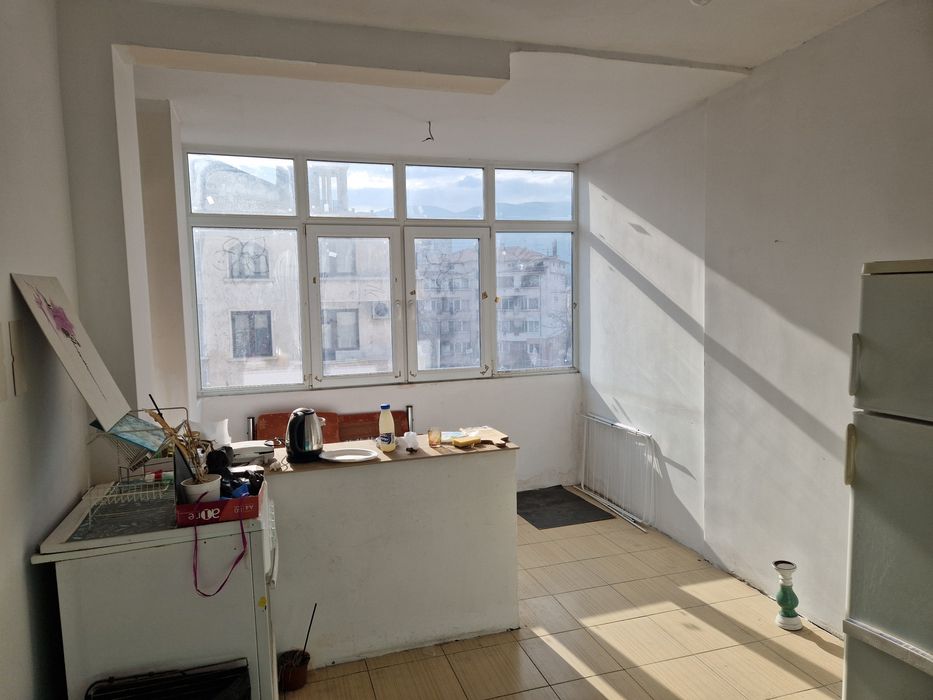 Отдавам под наем тристаен апартамент в Асеновград!