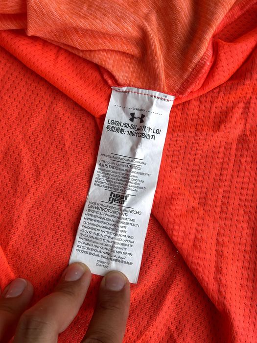 Мъжка тениска Under Armour (Run / heatgear) - размер L, Отлично състояние
