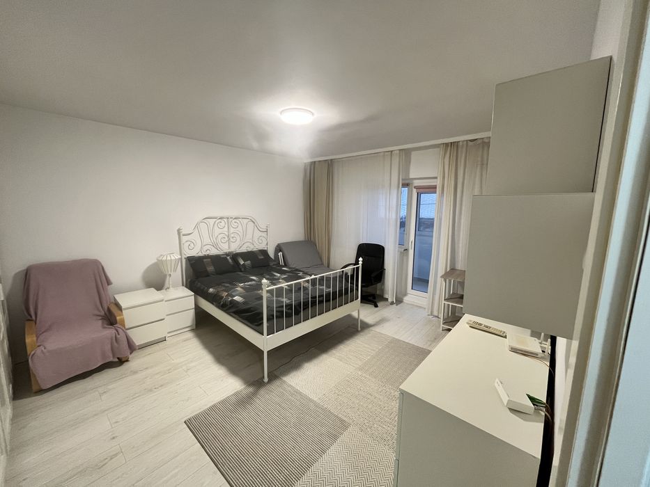 Inchiriez garsoniera