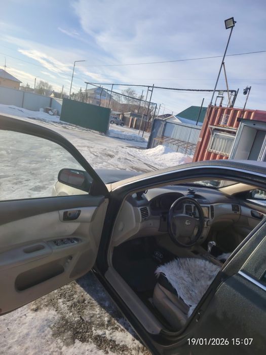 Продам машину Kia Magentis 2006