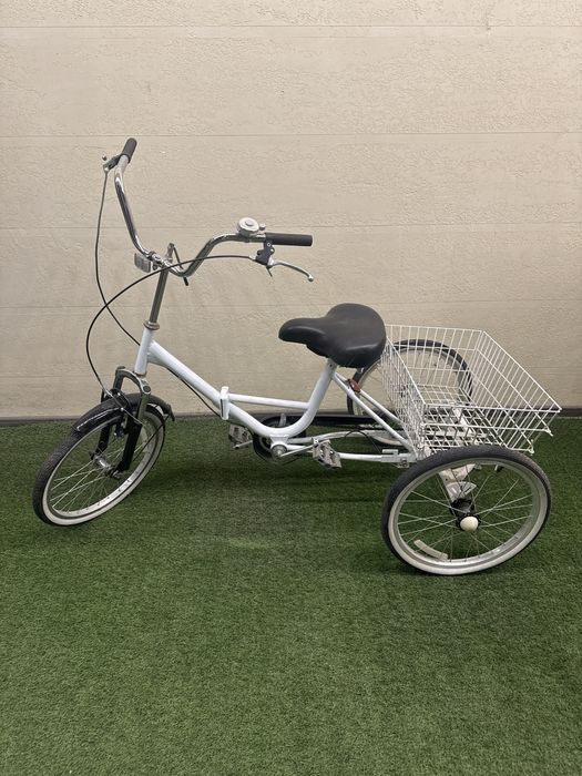 Трехколестный велосипед