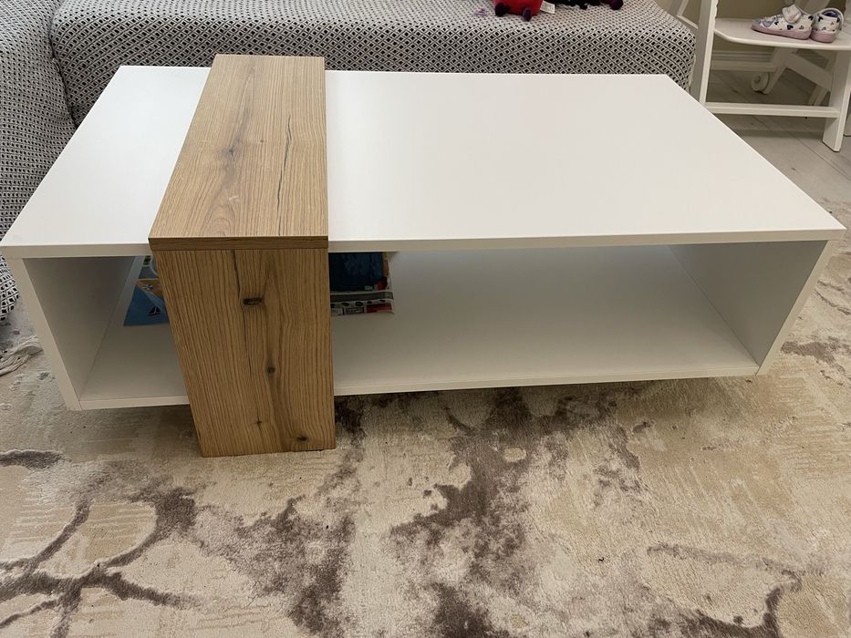 Холна маса от магазин «Камбо»