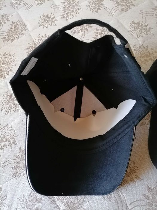 Lot de 1 00 șepci noi diverse modele