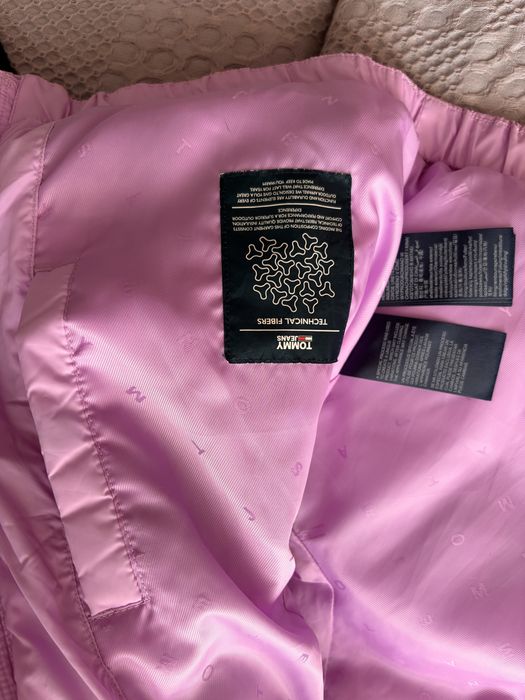 Зимно дамско яке Tommy Jeans