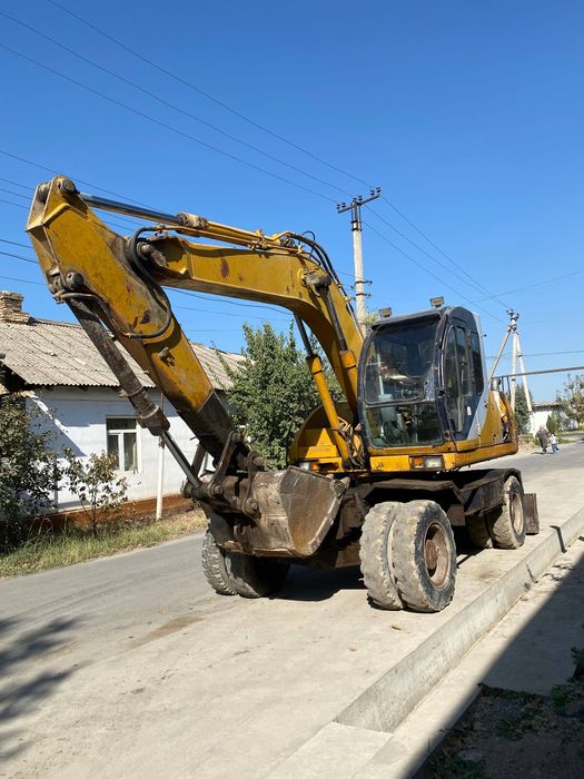 Самсунга экскаватор сотилади