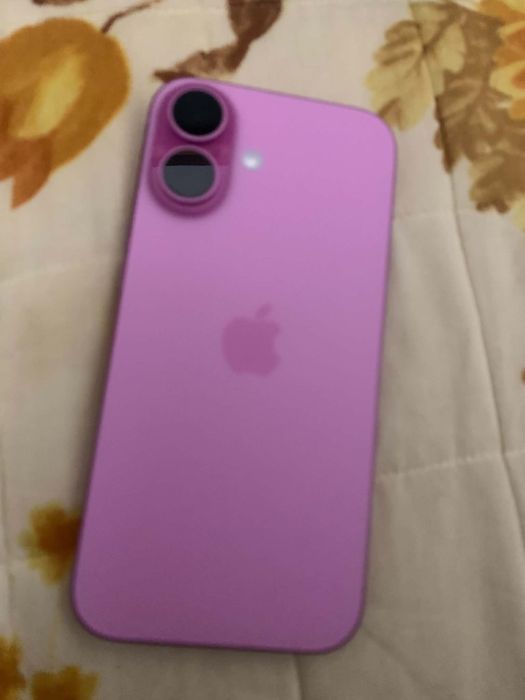 iPhone 16 inca in garantie