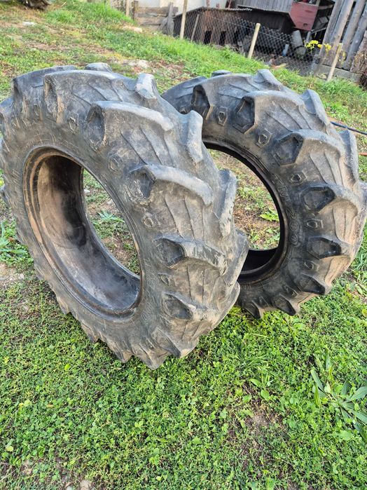 Vând anvelope Pirelli 11,2R/20 utilizate
