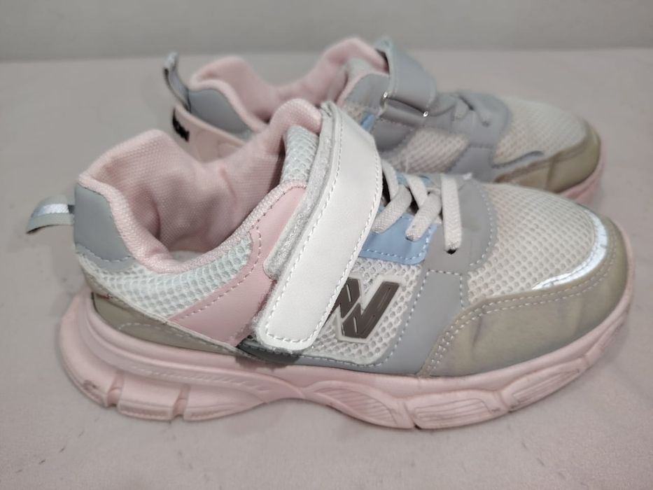 Обувь на девочку 33-34размер