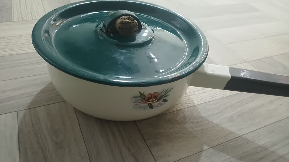 сотейник (ковш)стальной эмалированный