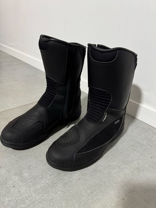 Vand cizme moto TCX Gore-tex, marimea 42