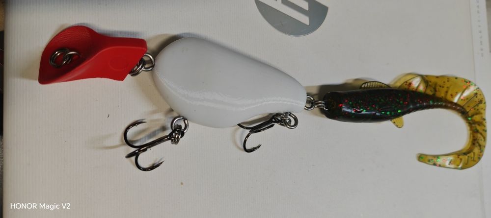 Примамка за риболов Headbanger 3д принтирана