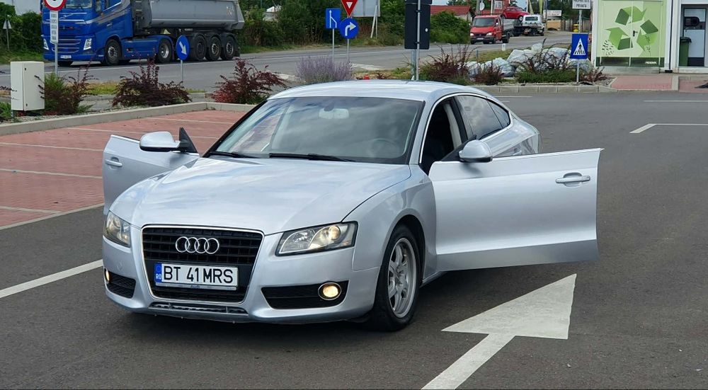 Audi A5 Accept Schimburi
