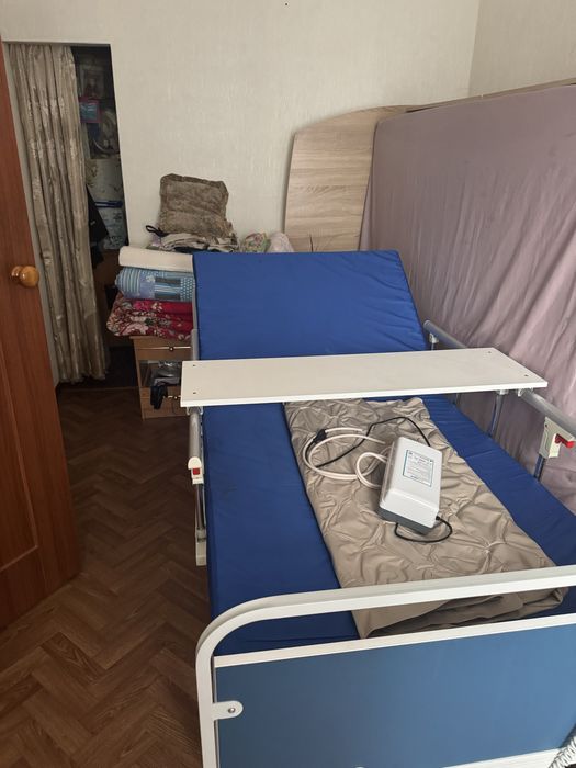 Кровать для лежачих