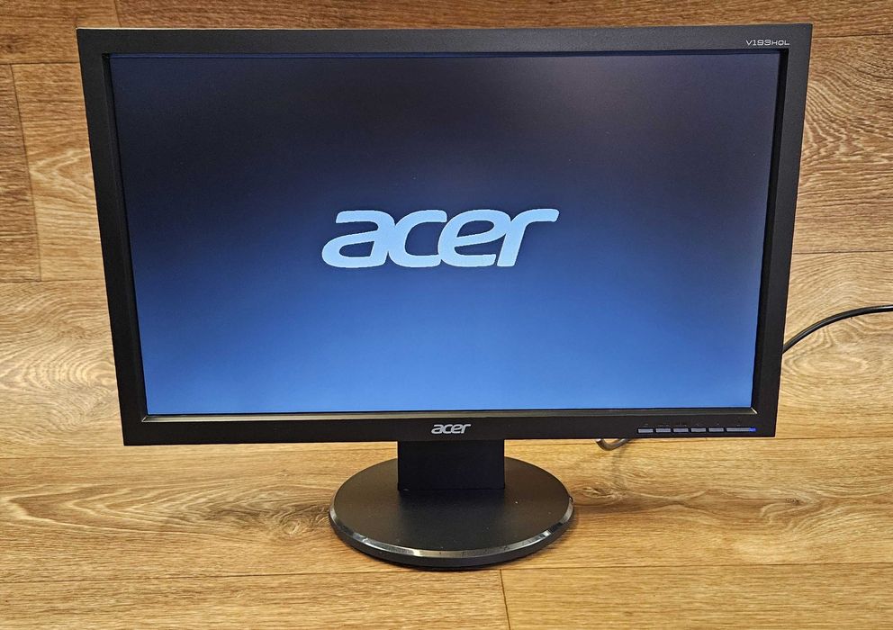 Монитор Acer V193HQL – Надежден и икономичен LED дисплей за офис и дома