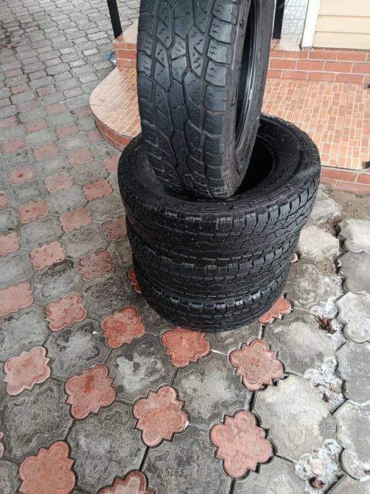 Triangle TR292 245/70 R16 111S комплект резины