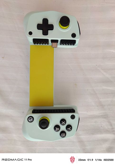 GameSir Lite 5 - Controller Gaming (Aproape Nou) 60 lei